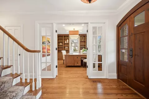 Kitchen - 700 Indian Rd, Glenview, IL 60025 photo 5 of 5
