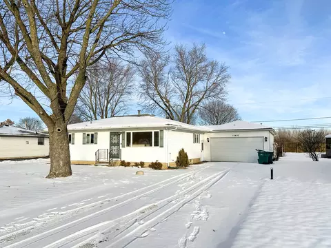 15633 S Benson Ave, Plainfield, IL 60544