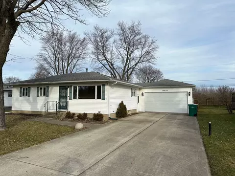 15633 S Benson Ave, Plainfield, IL 60544 photo 2