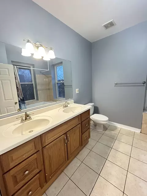 1419 E 68th St #3, Chicago, IL 60637 photo 8