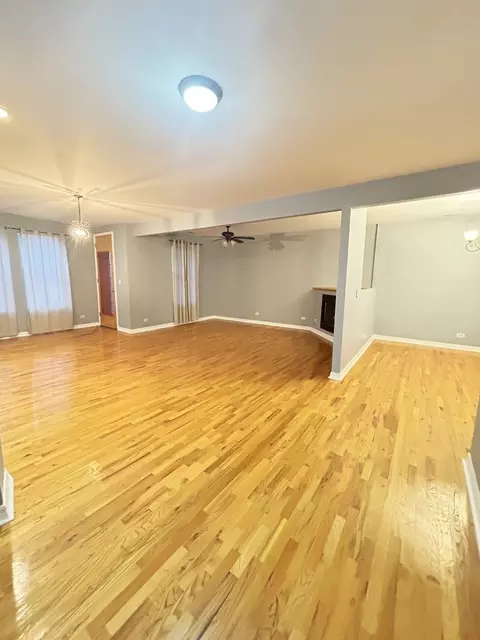 1419 E 68th St #3, Chicago, IL 60637 photo 3