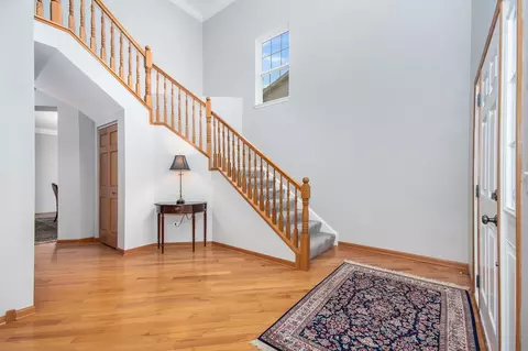712 Eagle Brook Ln, Naperville, IL 60565 photo 7