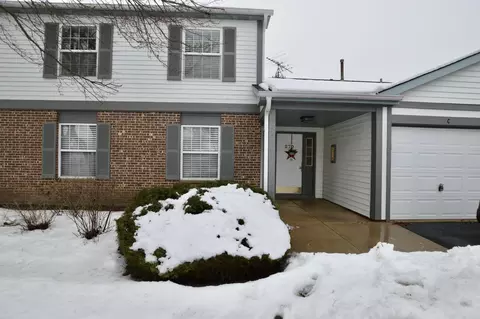 270 Crestview Dr #C, Wauconda, IL 60084