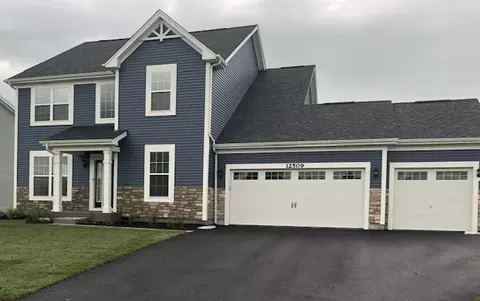 12509 S Blue Water Pkwy, Plainfield, IL 60585
