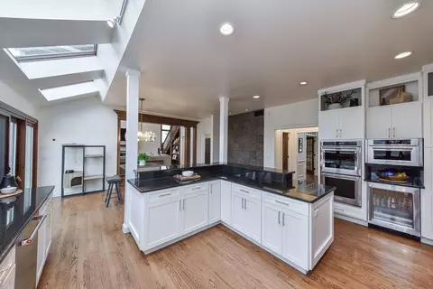 1899 Eldorado Dr, Geneva, IL 60134 photo 5