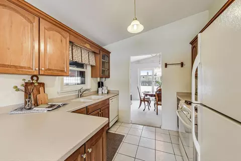 903 S Golfview Pl, Mount Prospect, IL 60056 photo 13