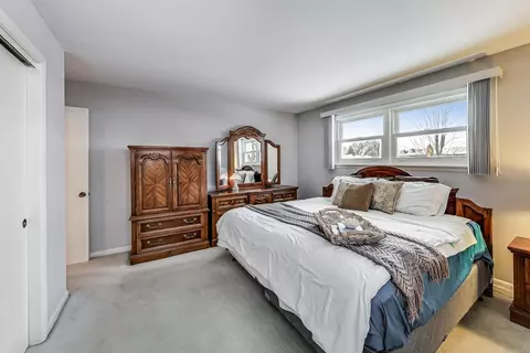 903 S Golfview Pl, Mount Prospect, IL 60056 photo 20