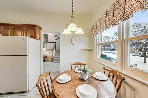 903 S Golfview Pl, Mount Prospect, IL 60056 photo 16