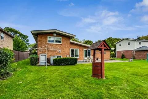 903 S Golfview Pl, Mount Prospect, IL 60056 photo 35