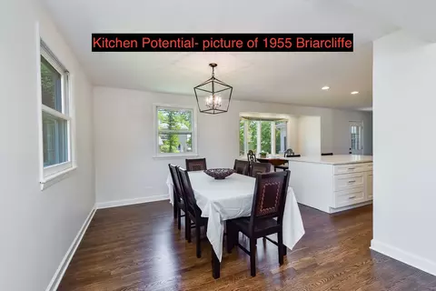 Dining - 1967 Briarcliffe Blvd, Wheaton, IL 60189 photo 2 of 3
