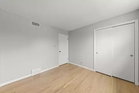 Bedroom - 1967 Briarcliffe Blvd, Wheaton, IL 60189 photo 2 of 4
