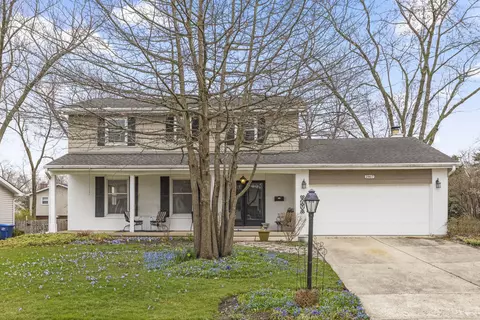 Exterior - 1967 Briarcliffe Blvd, Wheaton, IL 60189 photo 6 of 7