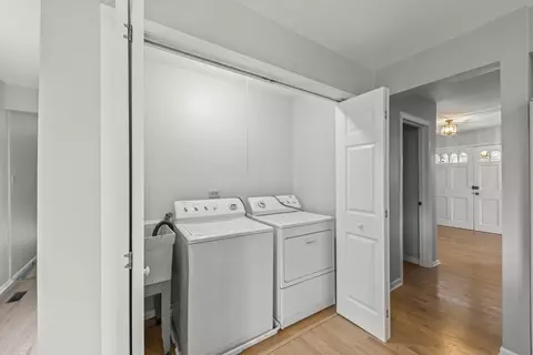 Other - 1967 Briarcliffe Blvd, Wheaton, IL 60189 photo 5 of 11