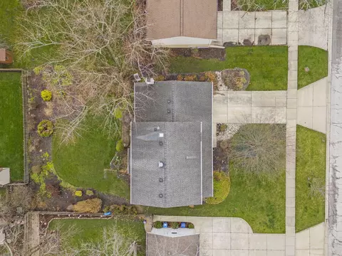 Floorplan - 1967 Briarcliffe Blvd, Wheaton, IL 60189 photo 1 of 2
