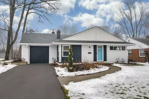 1171 Oxford Rd, Deerfield, IL 60015