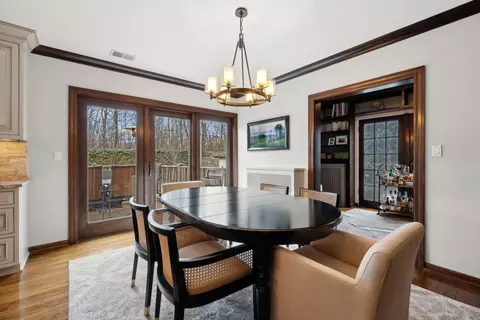 Dining - 70 Warwick Rd, Winnetka, IL 60093 photo 1 of 2