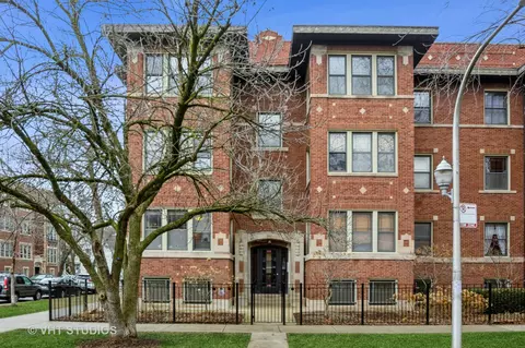 1444 W Lunt Ave #D3, Chicago, IL 60626