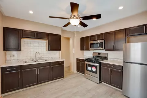 619 Maple Ct, Mount Prospect, IL 60056 photo 7