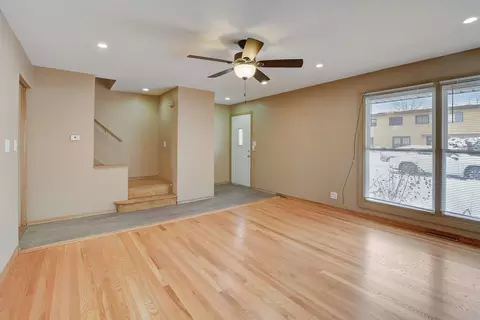 619 Maple Ct, Mount Prospect, IL 60056 photo 5