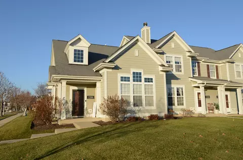 1218 Mariemont Rd #A, Sugar Grove, IL 60554