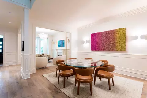 Dining - 105 E Bellevue Pl, Chicago, IL 60611 photo 1 of 2