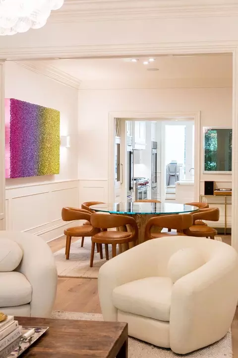 Dining - 105 E Bellevue Pl, Chicago, IL 60611 photo 2 of 2