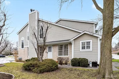 845 N Cove Dr #A, Palatine, IL 60067