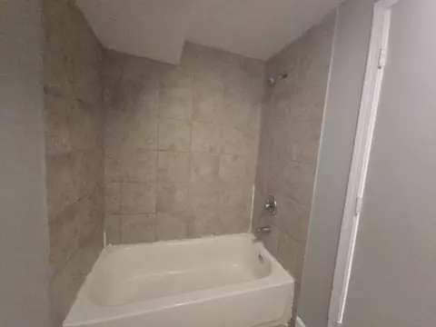 358 E 70th Pl, Chicago, IL 60637 photo 24