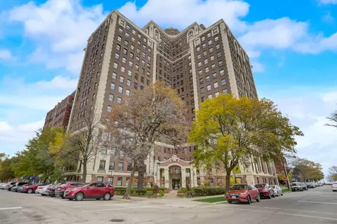 5555 S Everett Ave #C8, Chicago, IL 60637 photo 2