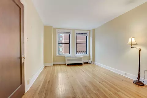 5555 S Everett Ave #C8, Chicago, IL 60637 photo 16
