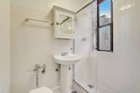 5555 S Everett Ave #C8, Chicago, IL 60637 photo 18