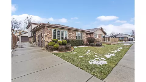 10106 S Harding Ave, Chicago, IL 60655