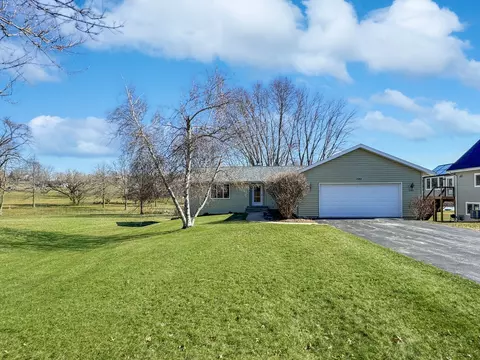 Exterior - 2262 Breckenboro Dr, Davis, IL 61019 photo 5 of 19