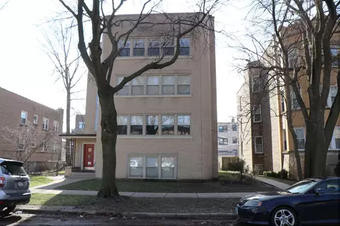 2627 W Estes Ave #3, Chicago, IL 60645