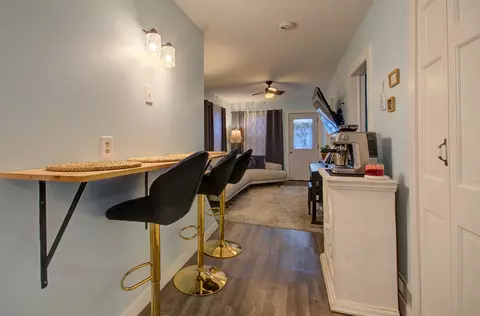 1238 Dearborn Ave, Aurora, IL 60505 photo 8