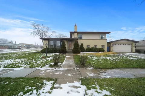 453 Westgate Ave, Chicago Heights, IL 60411