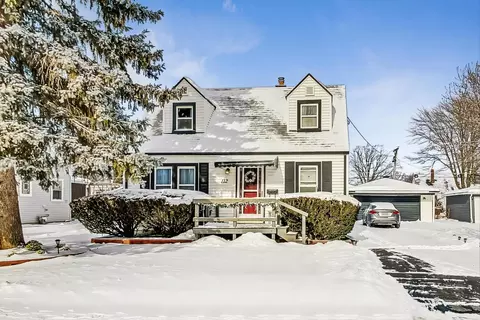 112 Whitehall Ave, Northlake, IL 60164