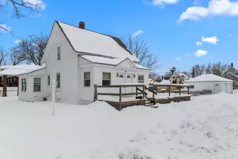 307 Finney St, Harvard, IL 60033