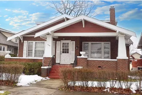 1208 W Lafayette St, Ottawa, IL 61350
