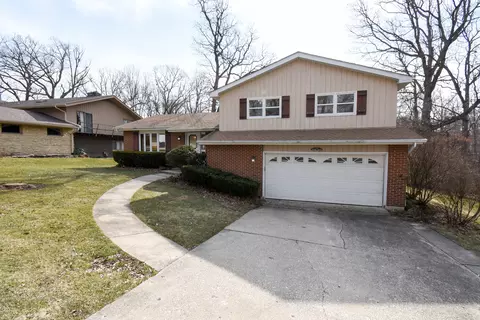 730 Ridge Rd, Lemont, IL 60439