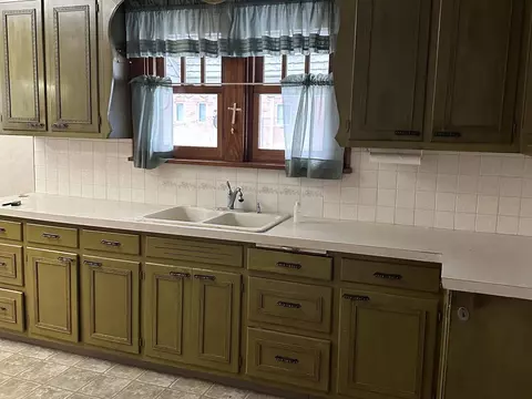 405 E 2nd St, Spring Valley, IL 61362 photo 15