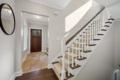 Entry Way - 726 Forest Rd, Glenview, IL 60025 photo 1 of 3