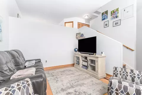 632 Spring Leaf Dr, Joliet, IL 60431 photo 4