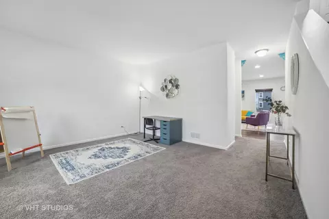 3763 Saint James Ct, Elgin, IL 60124 photo 3
