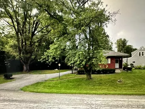 2531 Crescent Rd, Homewood, IL 60430