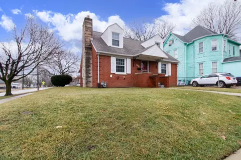 911 Elder St, Bloomington, IL 61701 photo 38