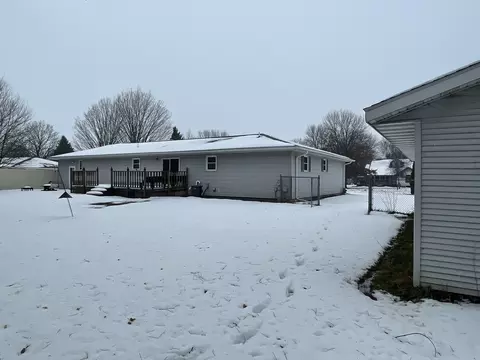 25601 Front St, Sterling, IL 61081 photo 48