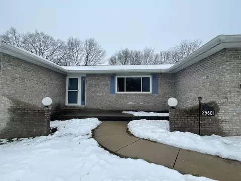 25601 Front St, Sterling, IL 61081 photo 4