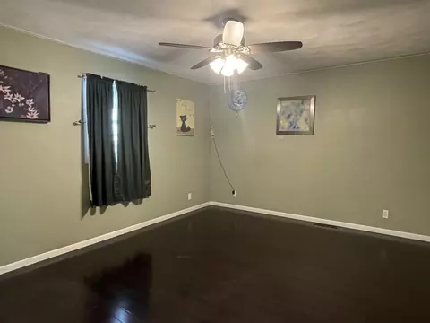 25601 Front St, Sterling, IL 61081 photo 31