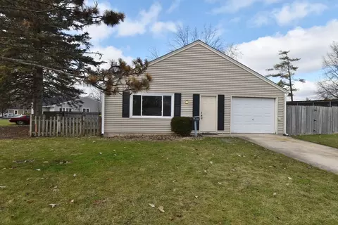 103 Tealwood Rd, Montgomery, IL 60538